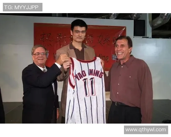 姚明的奥运传奇与粉丝情怀共鸣的篮球之旅