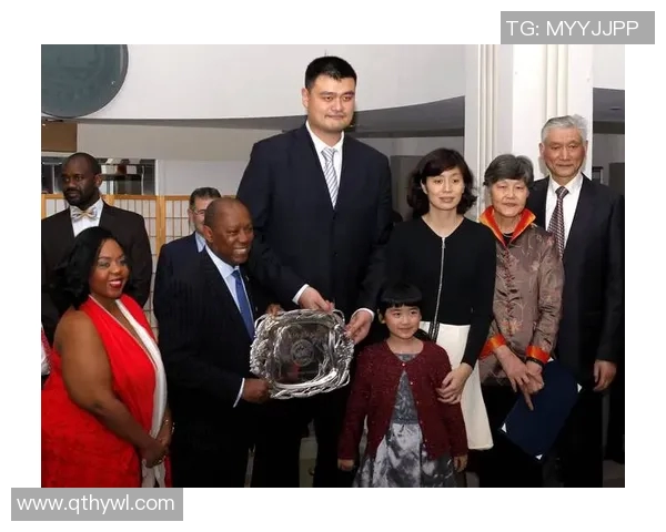 姚明与岳母的温馨故事揭示了家庭与事业之间的平衡与和谐