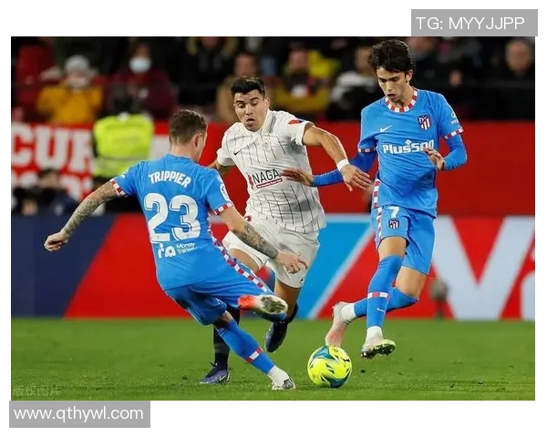 圣保罗与维多利激战正酣双方争夺胜利的精彩瞬间回顾