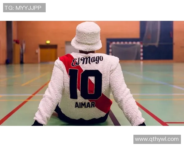 足球明星卫衣刺绣图案设计灵感与潮流趋势解析让你成为时尚运动达人 足球明星卫衣刺绣图案设计灵感与潮流趋势解析让你成为时尚运动达人